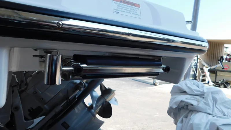 Slide: The Image of Close-up of 2018 Monterey 378 SE boat's stern with propeller and hydraulic system. - 28