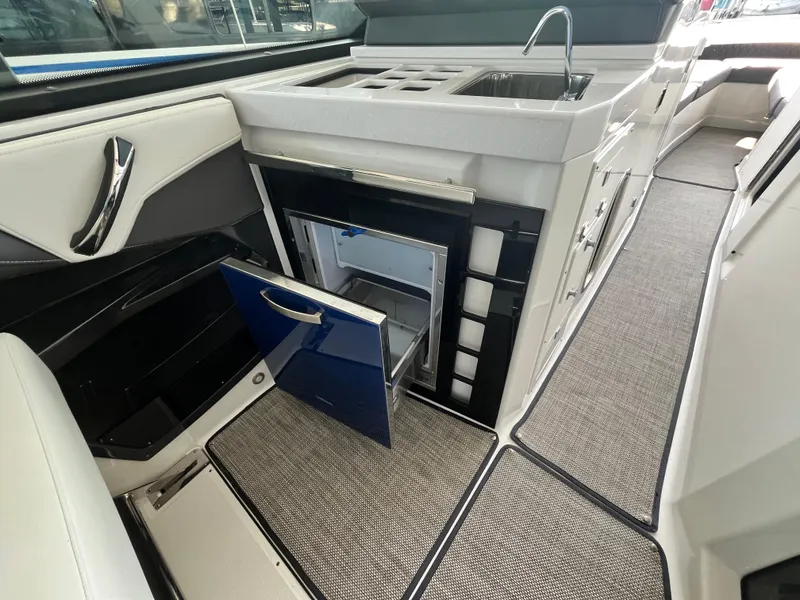 Slide: The Image of Monterey 378SE Super Express 2018 - 76