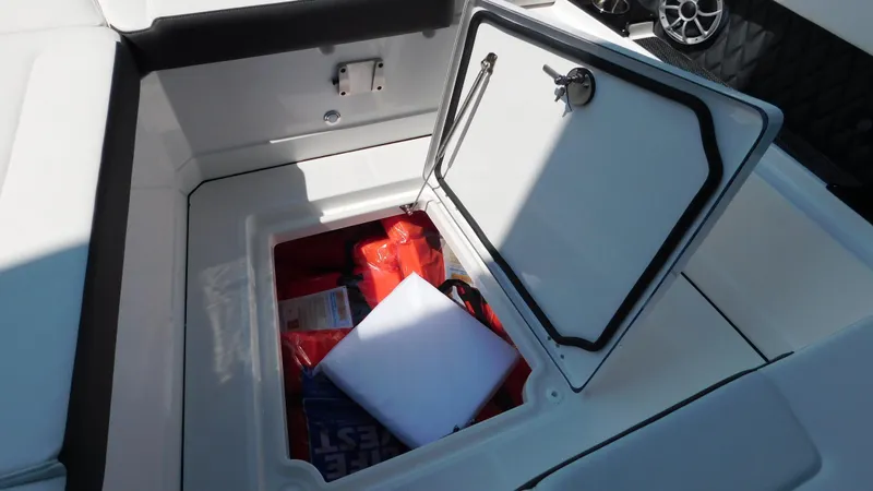 Slide: The Image of Monterey 378SE Super Express 2018 - 86