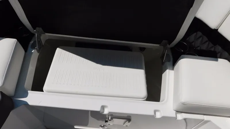 Slide: The Image of Monterey 378SE Super Express 2018 - 90