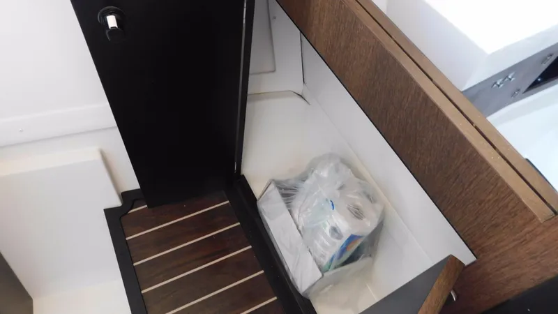 Slide: The Image of Monterey 378SE Super Express 2018 - 97