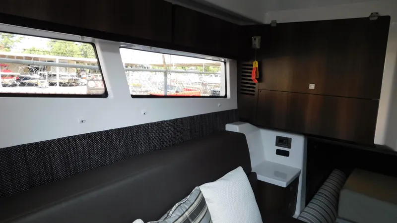 Slide: The Image of Monterey 378 Super Express 2018 - 103