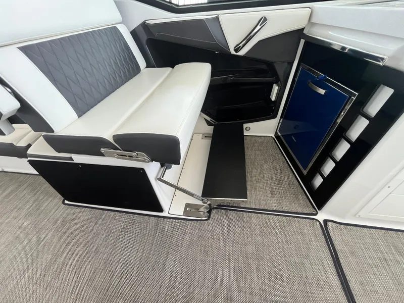 Slide: The Image of Monterey 378 Super Express 2018 - 73