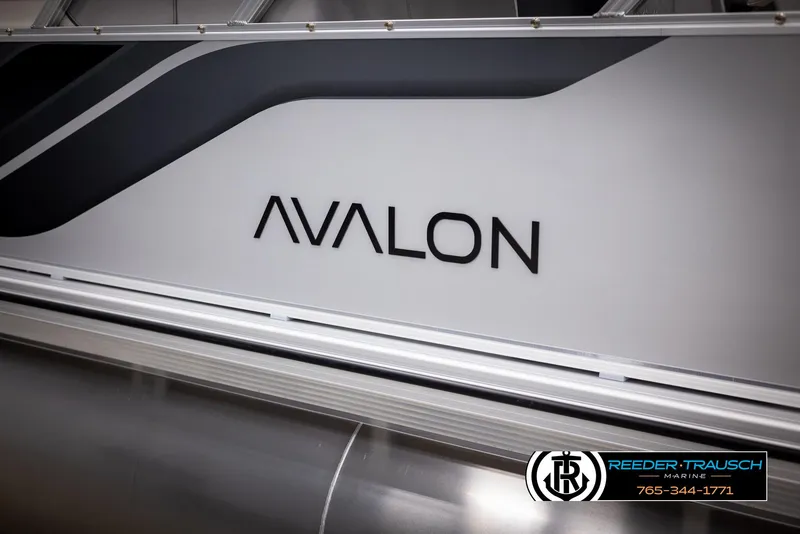 Slide: The Image of Avalon VEN QL 2025 boat side view with sleek design and logo. - 40