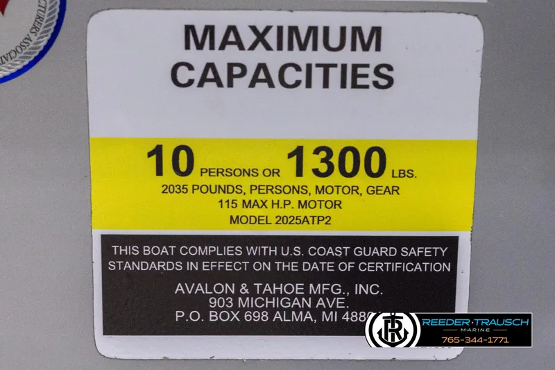 Slide: The Image of Maximum capacity label for Avalon VEN QL 2025 boat, 10 persons or 1300 lbs. - 44