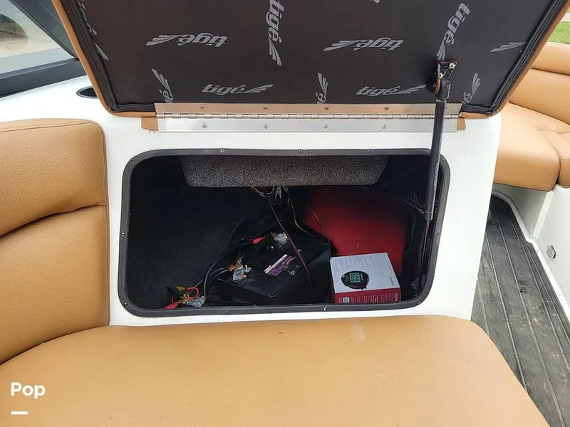 Slide: The Image of 2003 Tige 21I Type R for sale in Hot Springs National Park, AR - 19