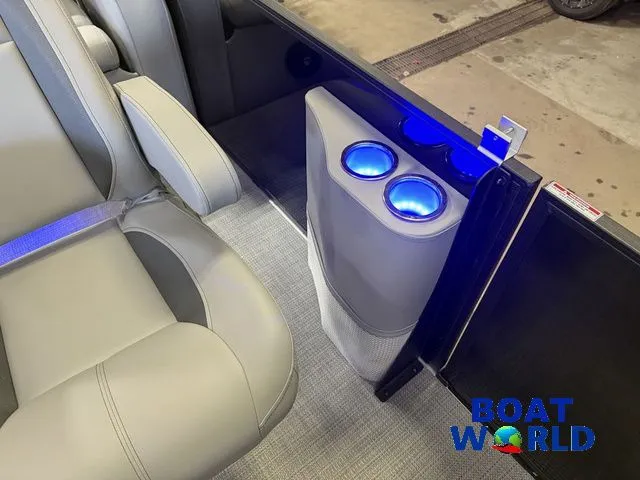 Slide: The Image of Bentley Pontoons Legacy 220 Swingback & Honda 4-Stroke EFI 2026 - 26