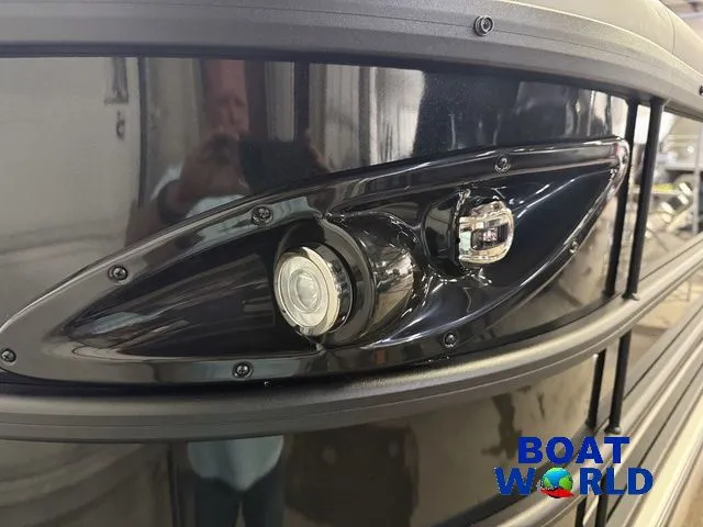 Slide: The Image of Bentley Pontoons Legacy 220 Swingback & Honda 4-Stroke EFI 2026 - 36