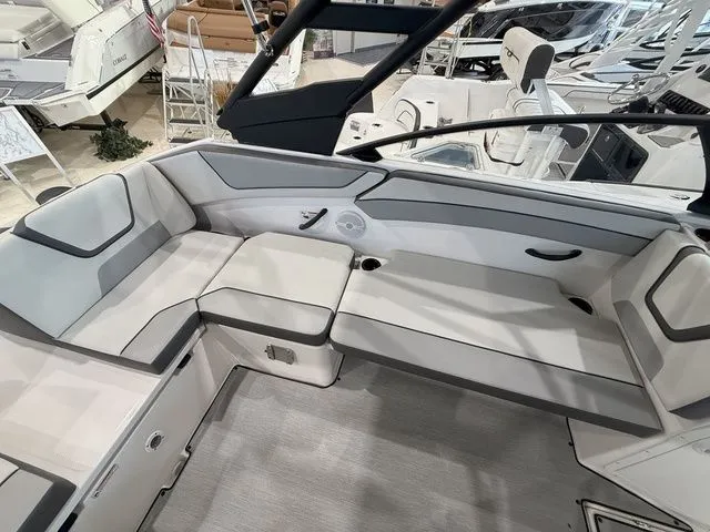 Slide: The Image of Yamaha AR220 2025 - 11