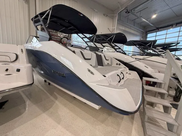 Slide: The Image of Yamaha AR220 2025 - 4