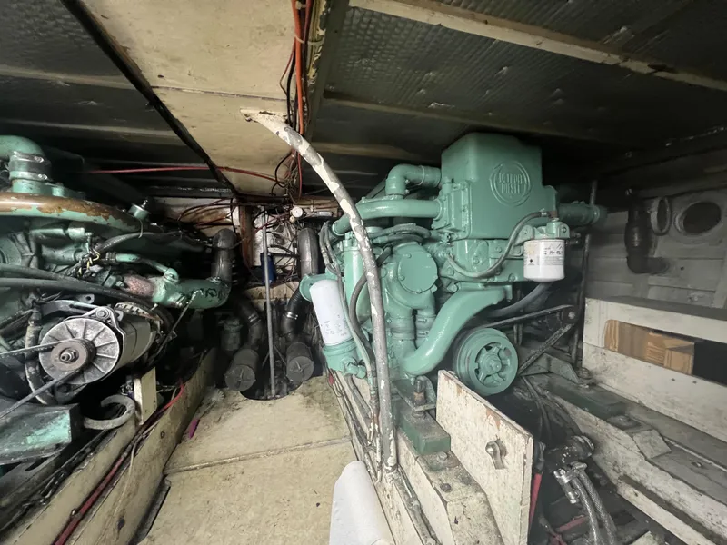 Slide: The Image of engine room - 41