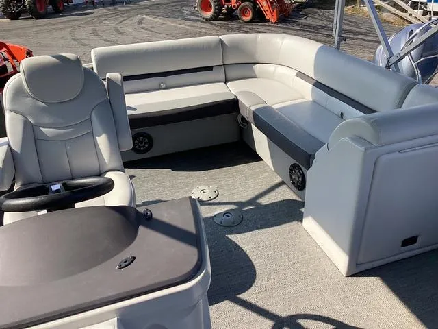 Slide: The Image of Godfrey Sweetwater 1886 C 2023 - 10