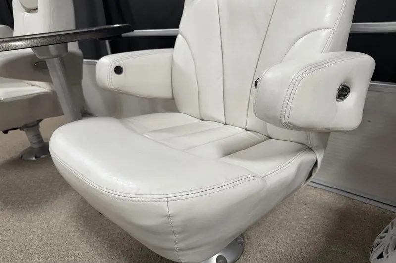 Slide: The Image of Premier 250 Grand Majestic 2006 - 32