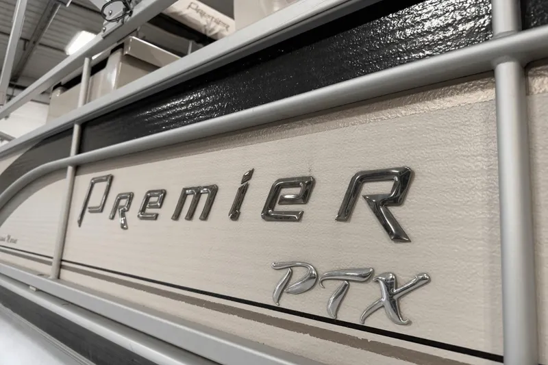 Slide: The Image of Premier 250 Grand Majestic 2006 - 8