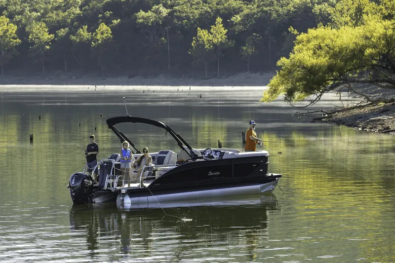 Slide: The Image of Barletta Cabrio22UC 2025 - 7