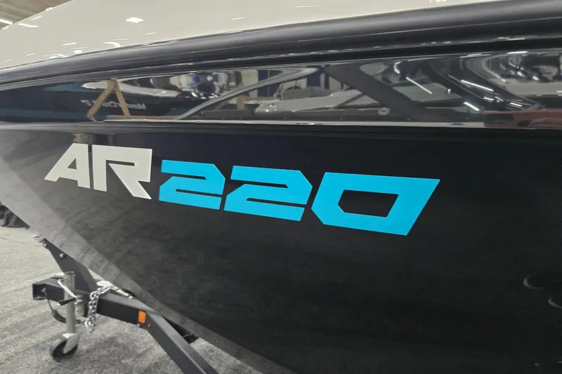 Slide: The Image of Yamaha AR220 2025 - 2