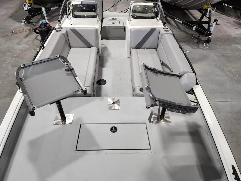 Slide: The Image of SeaArk Easy 200 2025 - 8