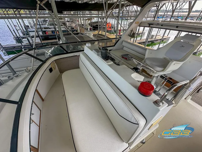 Slide: The Image of Carver 3807 Aft Cabin Motor Yacht 1989 - 72