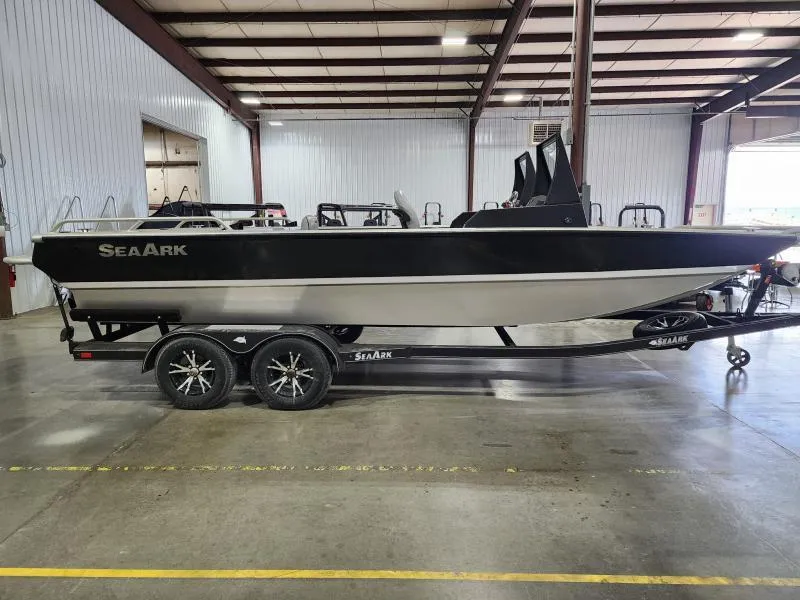 Slide: The Image of SeaArk Predator 300 2025 - 0