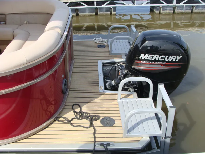 Slide: The Image of 2019 Bentley Pontoons 253 Admiral Elite with Mercury FourStroke engine, docked on water. - 10