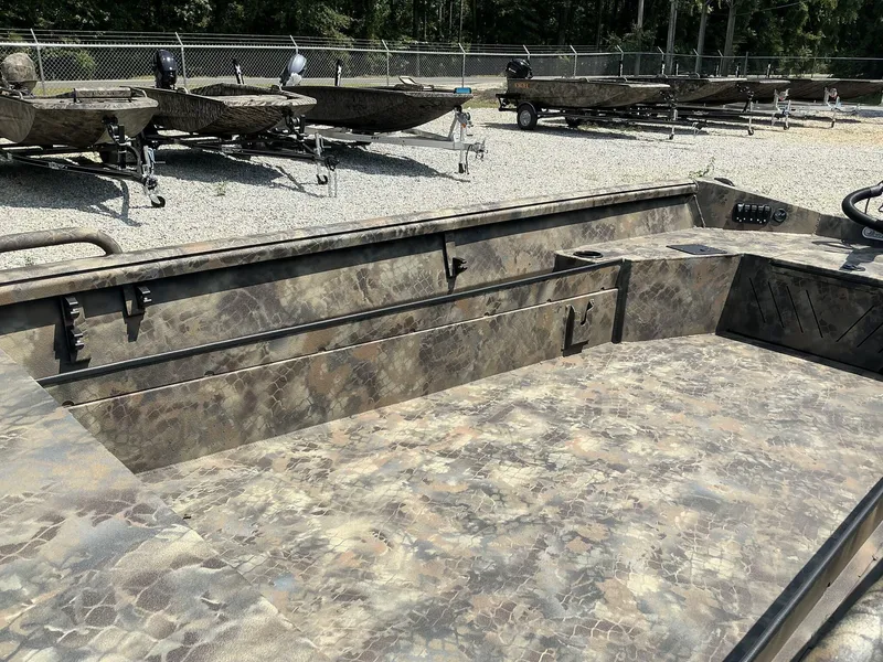 Slide: The Image of Excel Viper F4 1754 ECLIPSE JET 2025 - 6