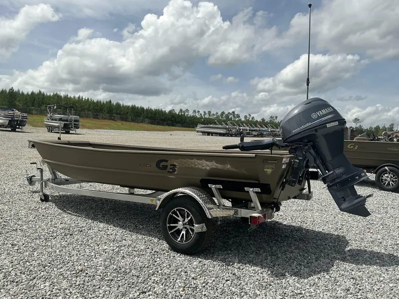 Slide: The Image of 2025 G3 Gator Tough 15 DK boat with Yamaha motor on gravel lot. - 13