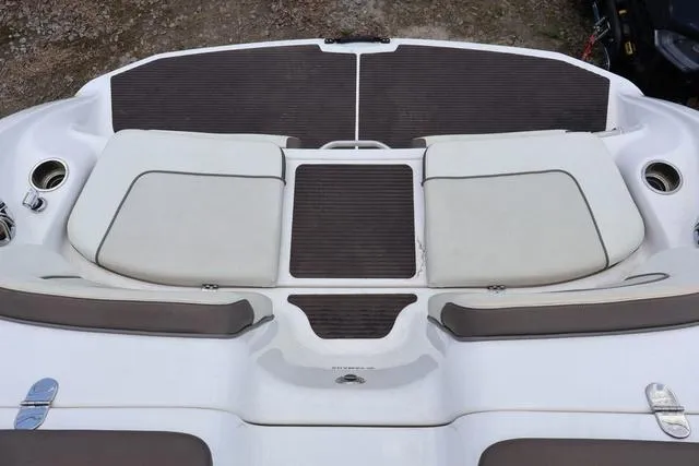 Slide: The Image of Yamaha 242 LTD S - Yacht Blue - Galv 2014 - 17