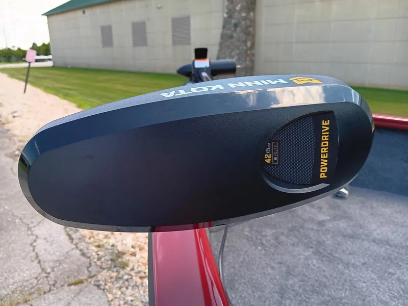 Slide: The Image of Minn Kota PowerDrive motor on 2025 Tracker Super Guide V-16 SC boat. - 6