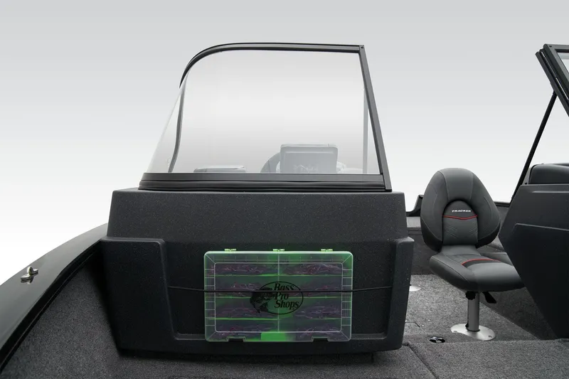 Slide: The Image of Tracker Pro Guide V-175 WT 2025 - 26