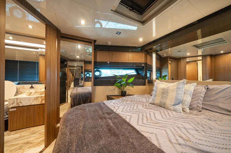 Slide: The Image of Luxurious bedroom interior of 2017 Riva 76' Perseo yacht with modern design. - 44