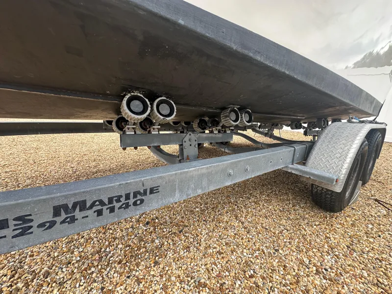 Slide: The Image of May-Craft 2300CCX 2017 - 50