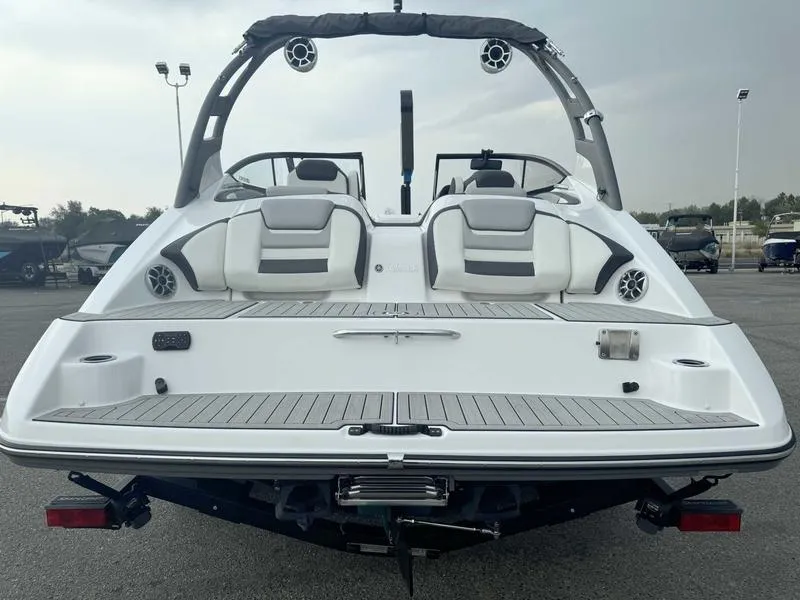 Slide: The Image of Yamaha 212 SE 2022 - 7