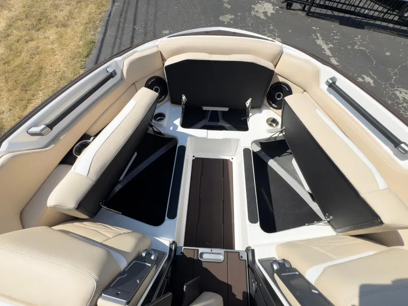 Slide: The Image of Supra SL 550 2025 - 53