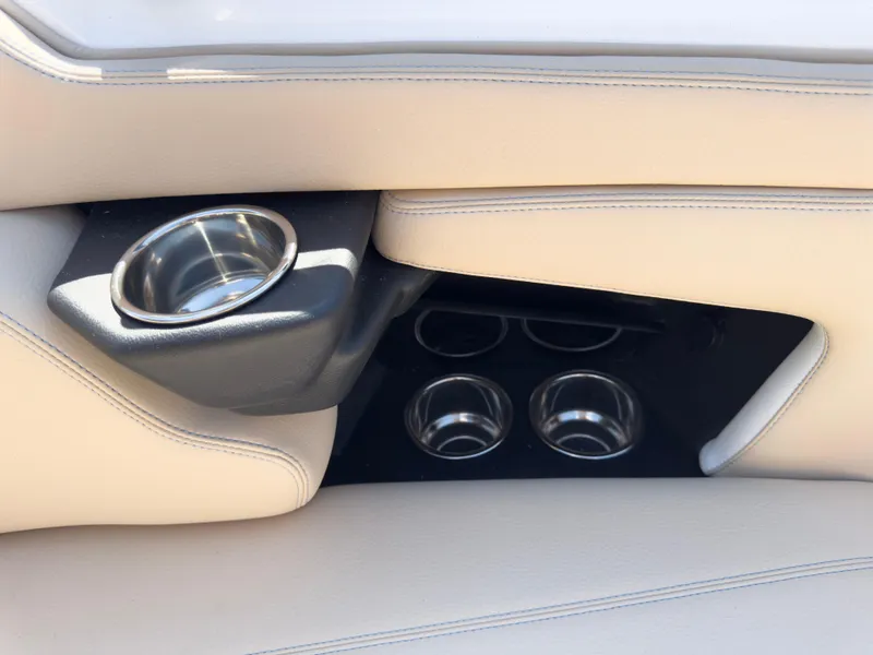 Slide: The Image of Supra SL 550 2025 - 54