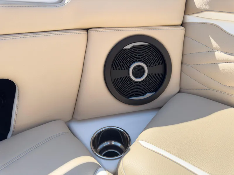 Slide: The Image of Supra SL 550 2025 - 55