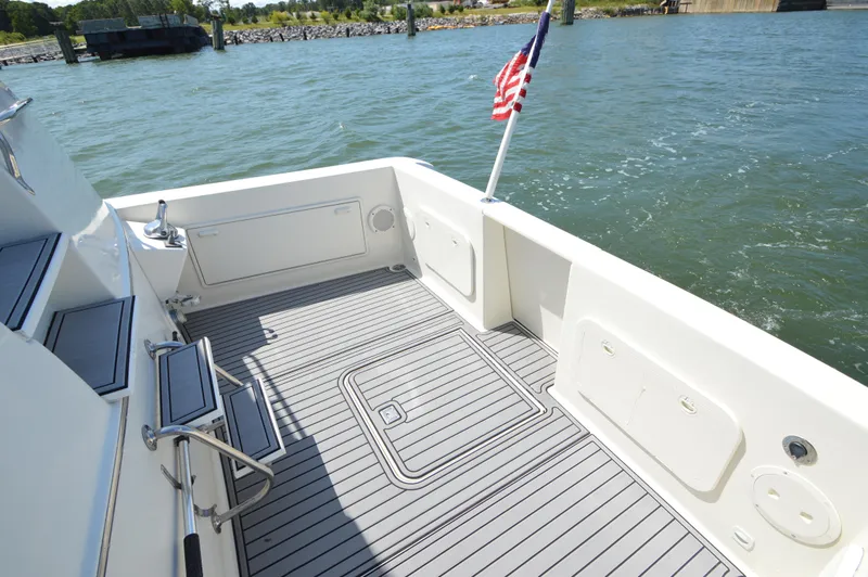 Slide: The Image of Ocean Yachts 48 Cockpit Motor Yacht 1995 - 108