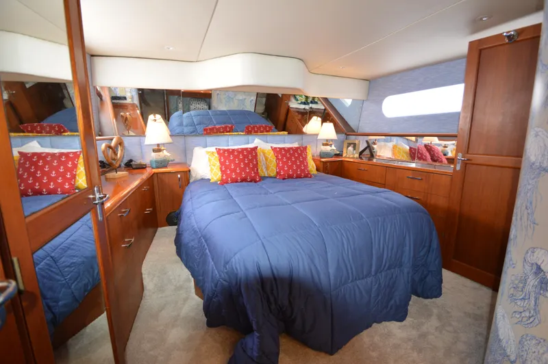 Slide: The Image of Ocean Yachts 48 Cockpit Motor Yacht 1995 - 35