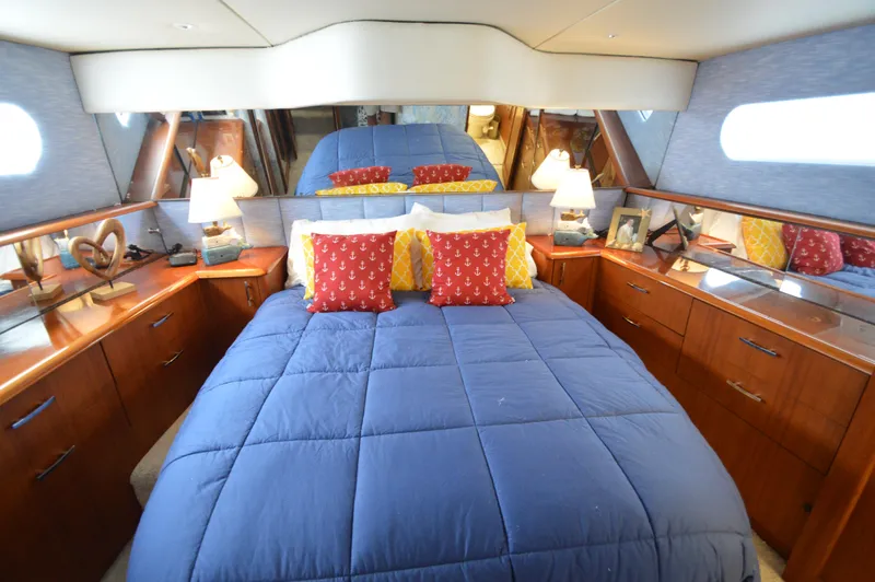 Slide: The Image of Ocean Yachts 48 Cockpit Motor Yacht 1995 - 37