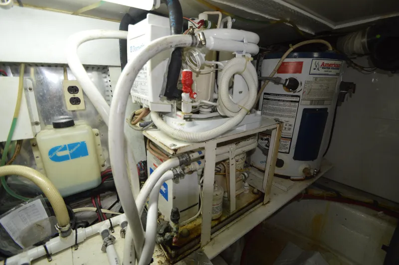 Slide: The Image of Ocean Yachts 48 Cockpit Motor Yacht 1995 - 67