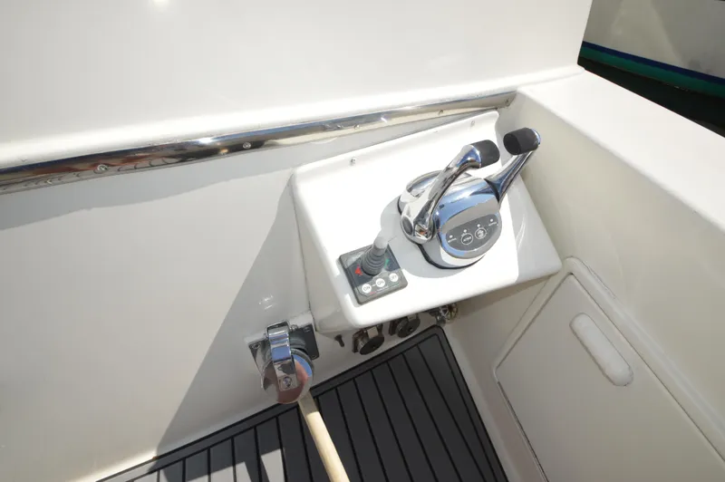 Slide: The Image of Ocean Yachts 48 Cockpit Motor Yacht 1995 - 80