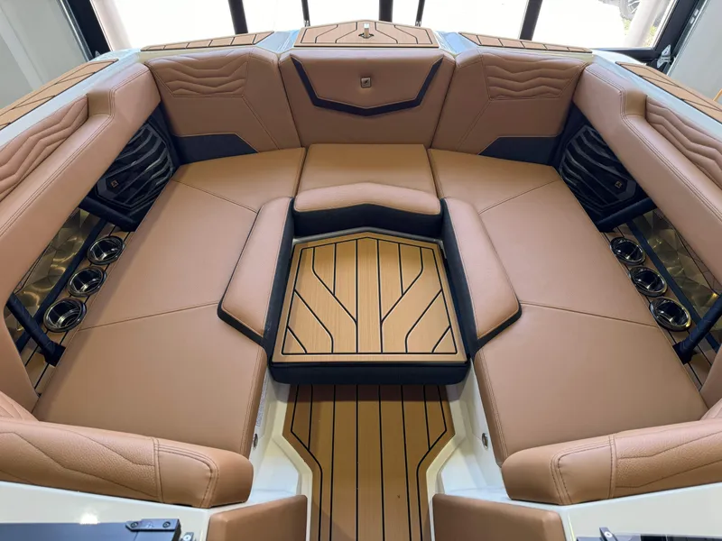 Slide: The Image of Interior of 2025 Nautique Super Air Nautique G23 boat. - 15