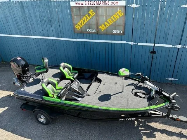Slide: The Image of 2025 Nitro Z18 Pro fishing boat with green accents at Sizzle Marine, Ohio. - 4