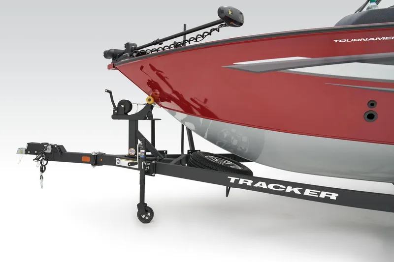 Slide: The Image of Tracker Targa V-19 Combo 2025 - 17