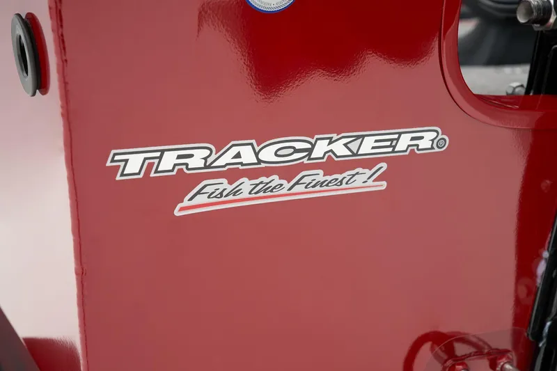 Slide: The Image of Tracker Targa V-19 Combo 2025 - 76