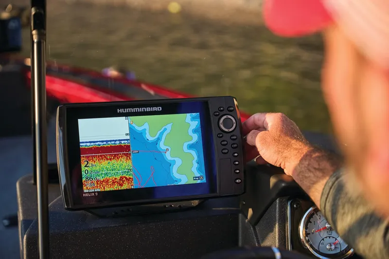Slide: The Image of Tracker Targa V-19 Combo 2025 - 94