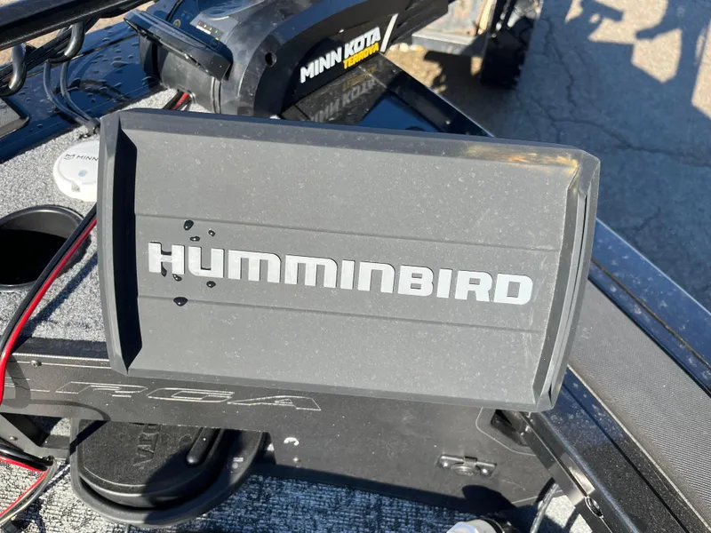 Slide: The Image of Humminbird fish finder on 2025 Tracker Targa V-19 Combo boat dashboard. - 9