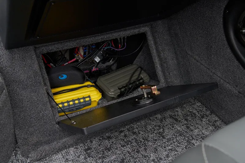 Slide: The Image of Tracker Targa V-19 WT 2025 - 47