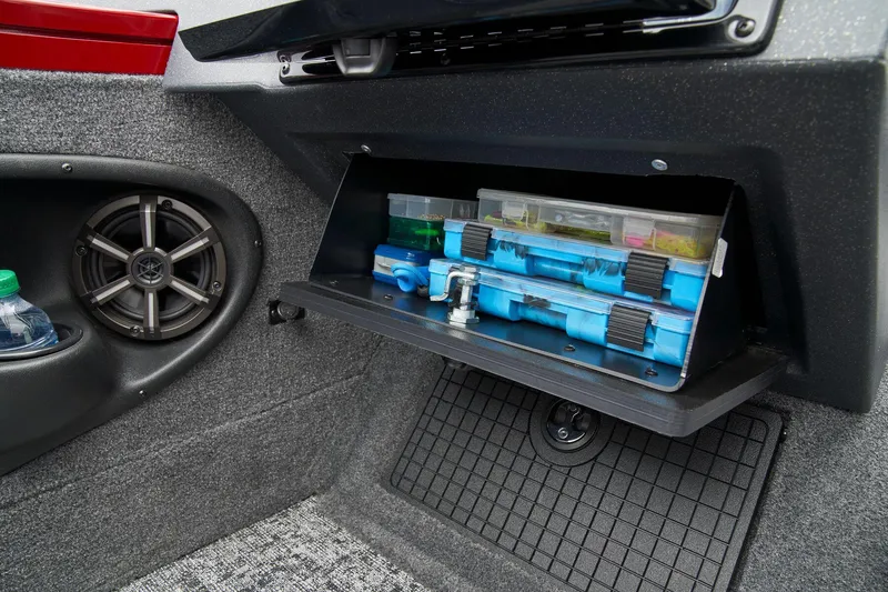 Slide: The Image of Tracker Targa V-19 Combo 2025 - 53