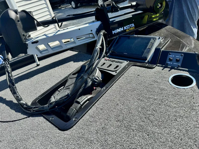 Slide: The Image of 2025 Vexus AVX2080 boat deck with Minn Kota Ultrex trolling motor and control panel. - 7