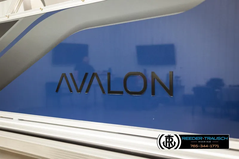 Slide: The Image of Avalon VEN RF 2025 model with sleek design and branding. - 40